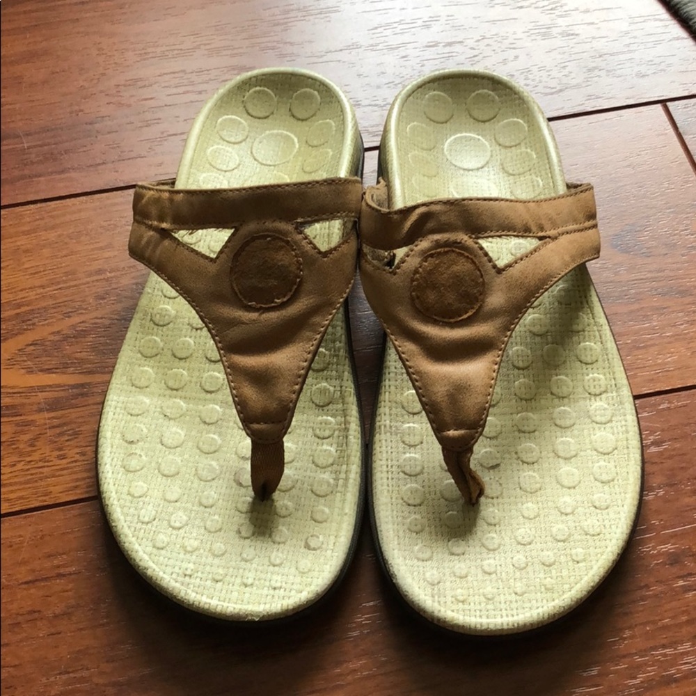 ORTHAHEEL sandals.